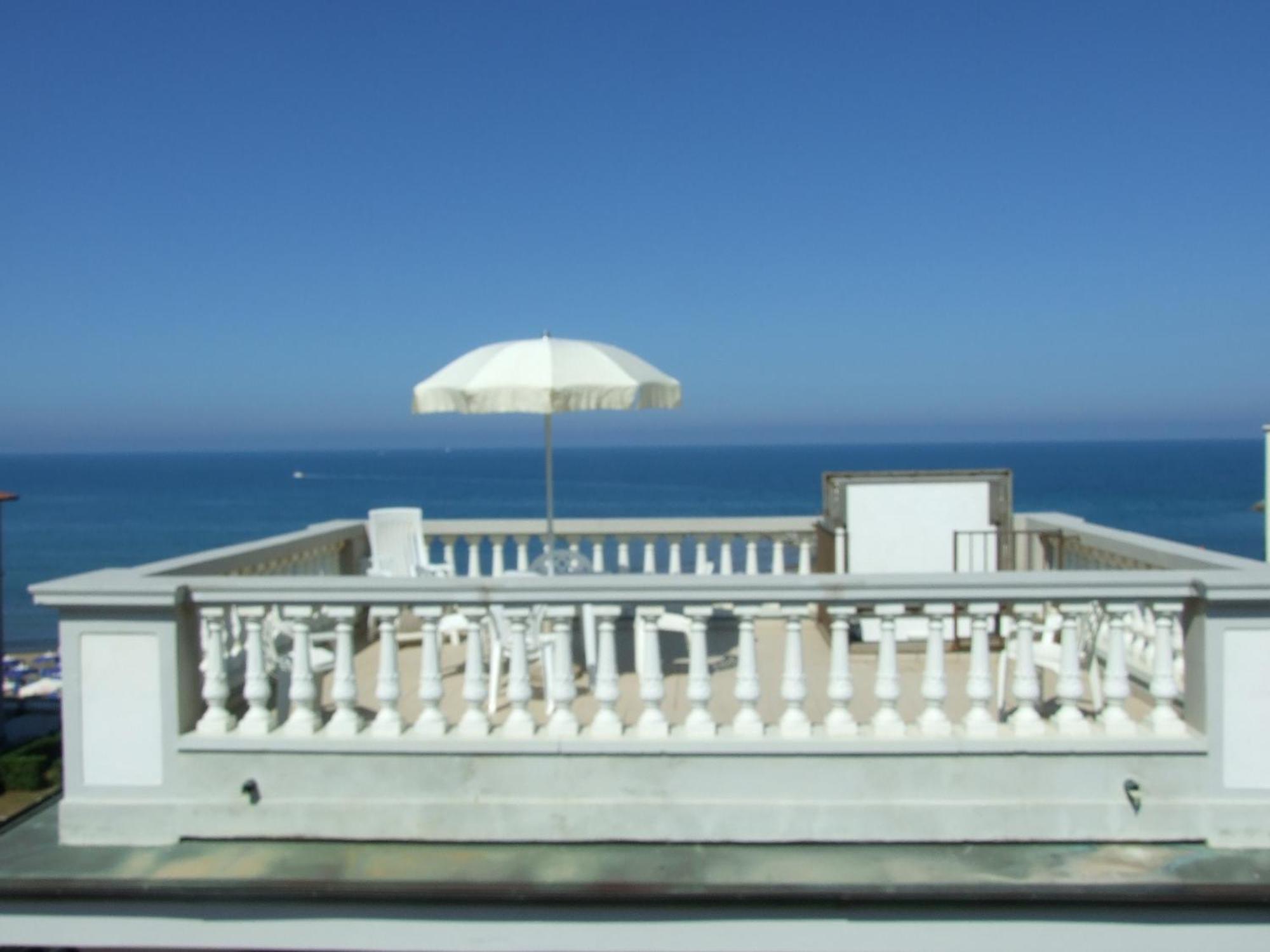 Residence Villa Piani San Vincenzo Eksteriør billede